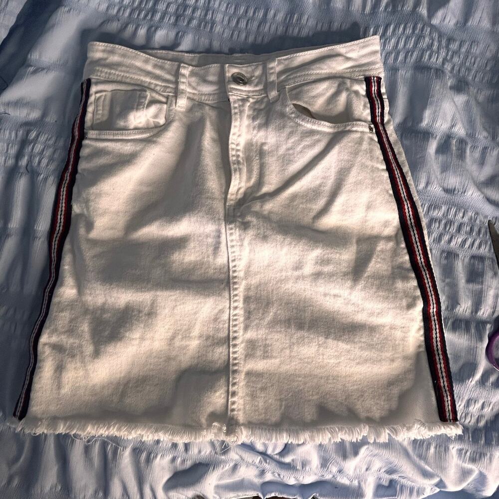 Zara Z1975 White Denim Mini Skirt Womens XS Stripe Raw Hem Casual Summer
